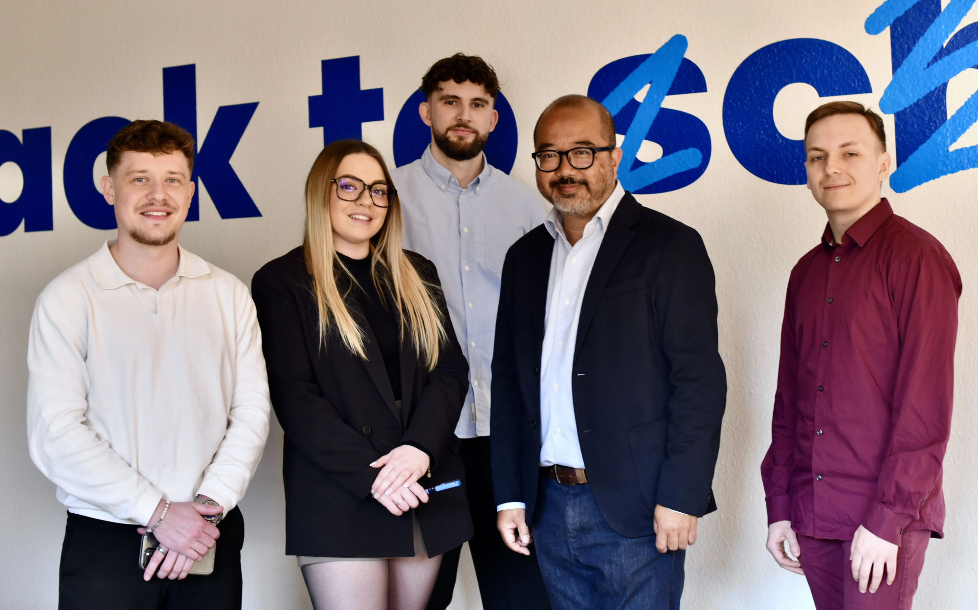 Equipe de Génia Académie pour apprendre l'IA
